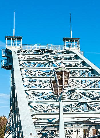 Dresden - Schichtdickenmessung an einer Brücke
